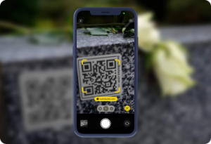 Read more about the article Honor Your Loved One with a Memorial Webpage & QR Memorial Plaque – A Modern Tribute